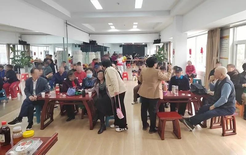 德達人的“五一”堅守答卷
