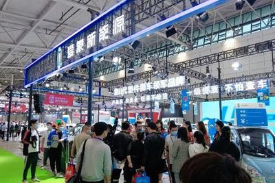 冬天接娃用車推薦 全封閉式塑框三輪車十大品牌，臺(tái)州市場(chǎng)誰(shuí)更勝一籌？